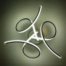 花のようなフォルムのコンテンポラリーシーリングライト エアリーなスタイル – Subtilo