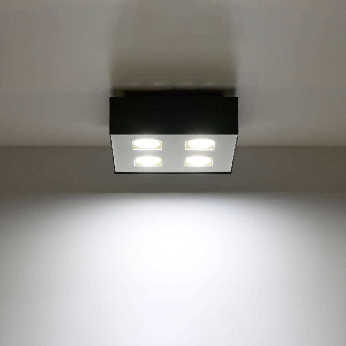 Minimalist Black Square Ceiling Light with 4 Spots – Orphéon
