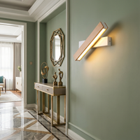 Applique murale en bois et métal pour salon – Armonéa