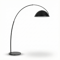Lampe sur pied moderne en métal noir pour salon – Obsidial