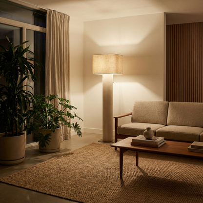 Hensley Floor Lamp Detail View | Luxarmonie