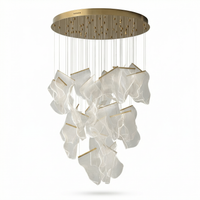 Lustre de Prestige Forme Monumentale Design Somptueux – Colossal