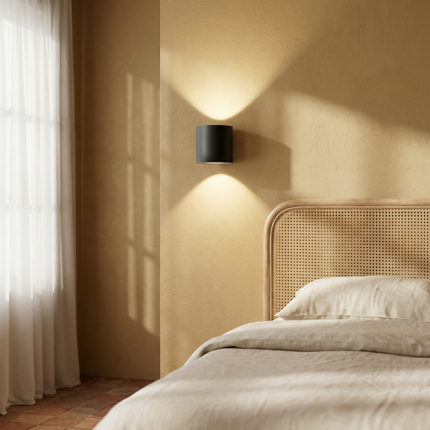 Applique murale noire minimaliste double flux – Orphéos