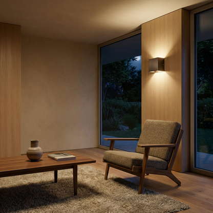 Volto Wall Light Detail View | Luxarmonie