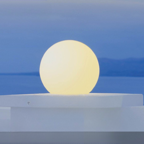 Lampe solaire sphérique pour jardin – Solastère