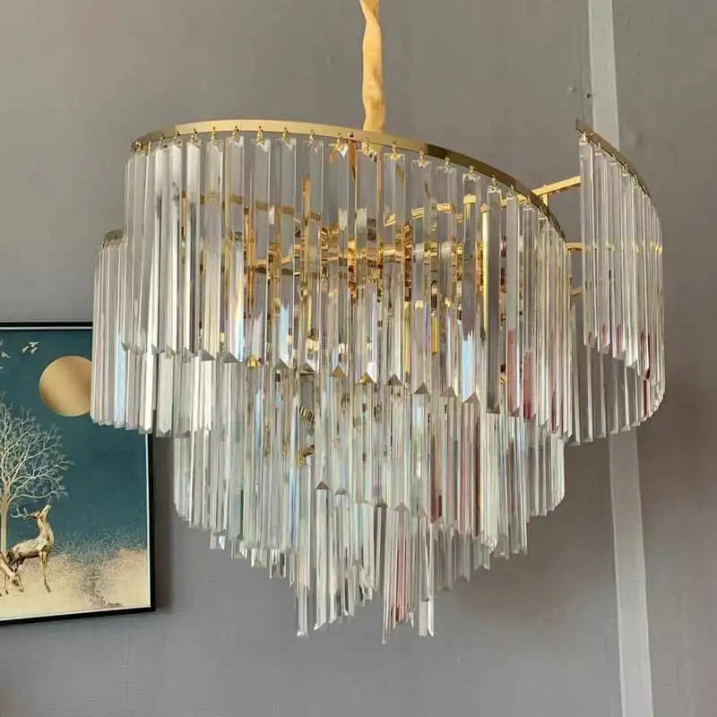 Suspension Artistique Cristaux Torsadés & Ambiance Majestueuse – Illumia