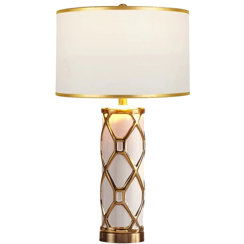 Lampe Déco Nordique à Lumière Douce et Design Chic Blanc – Solisca