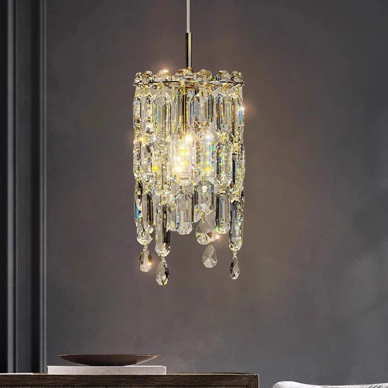 Plafonnier Design Prismes en Cristal & Ambiance Glamour – Reno