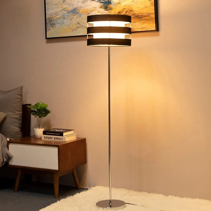 Lampadaire Moderne Finition Mate Style Intemporel – Astoria