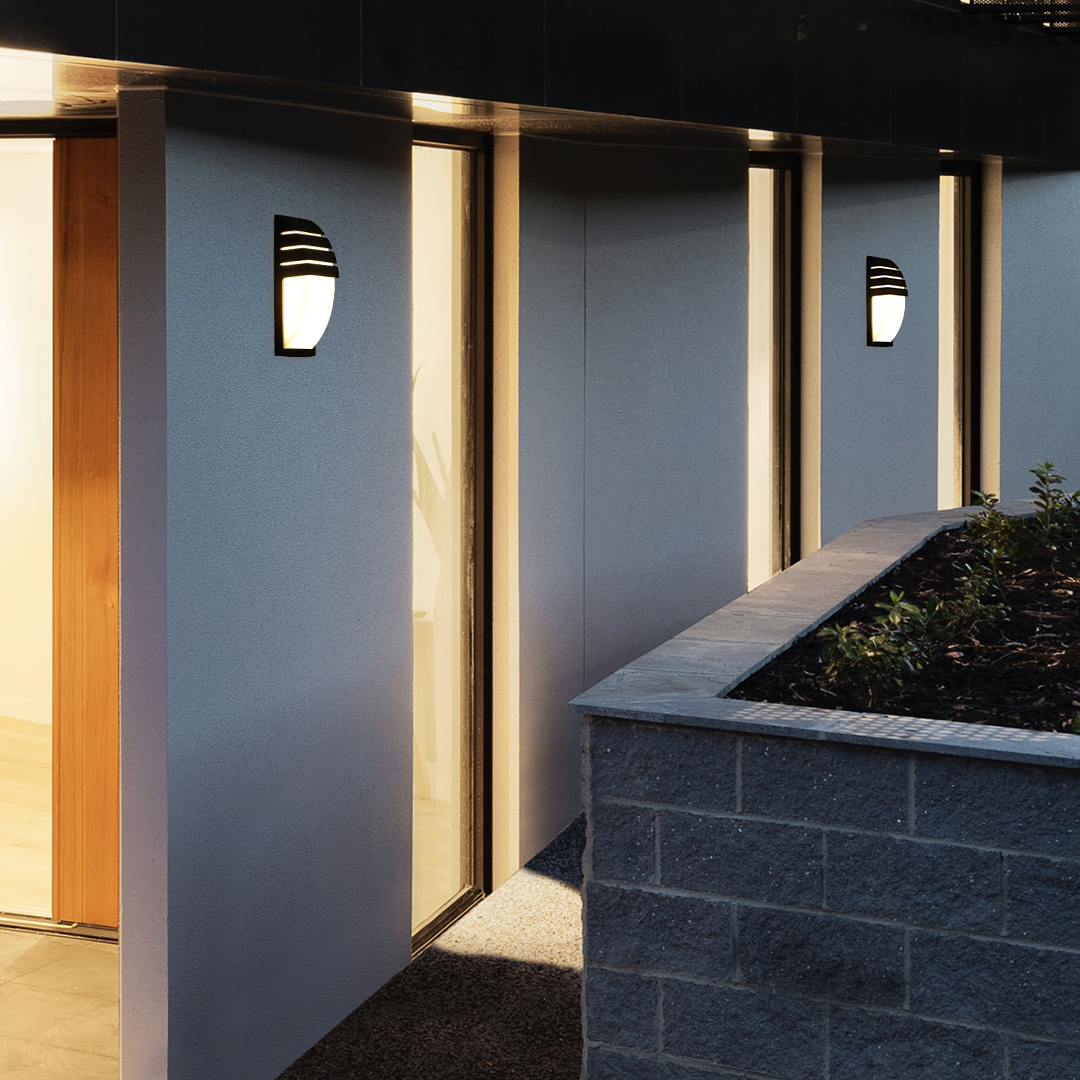 Applique Murale Extérieure en Aluminium Noir – Novaluce