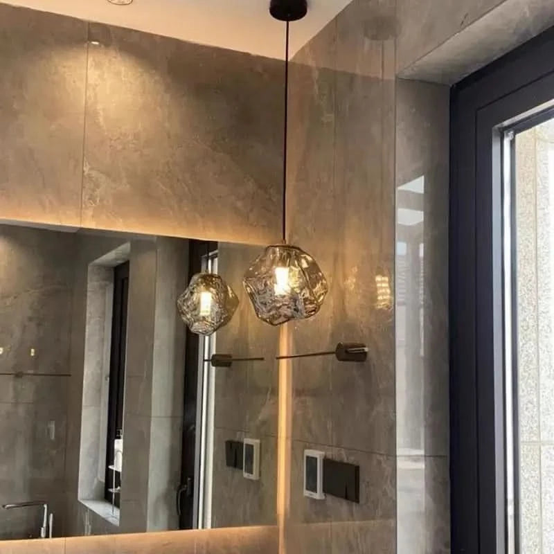 מנורת תלייה סקנדינבית מזכוכית באפקט לבה – Volcano