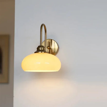 Minimalist wall sconce Eléganza in textured glass and polished metal - view 6