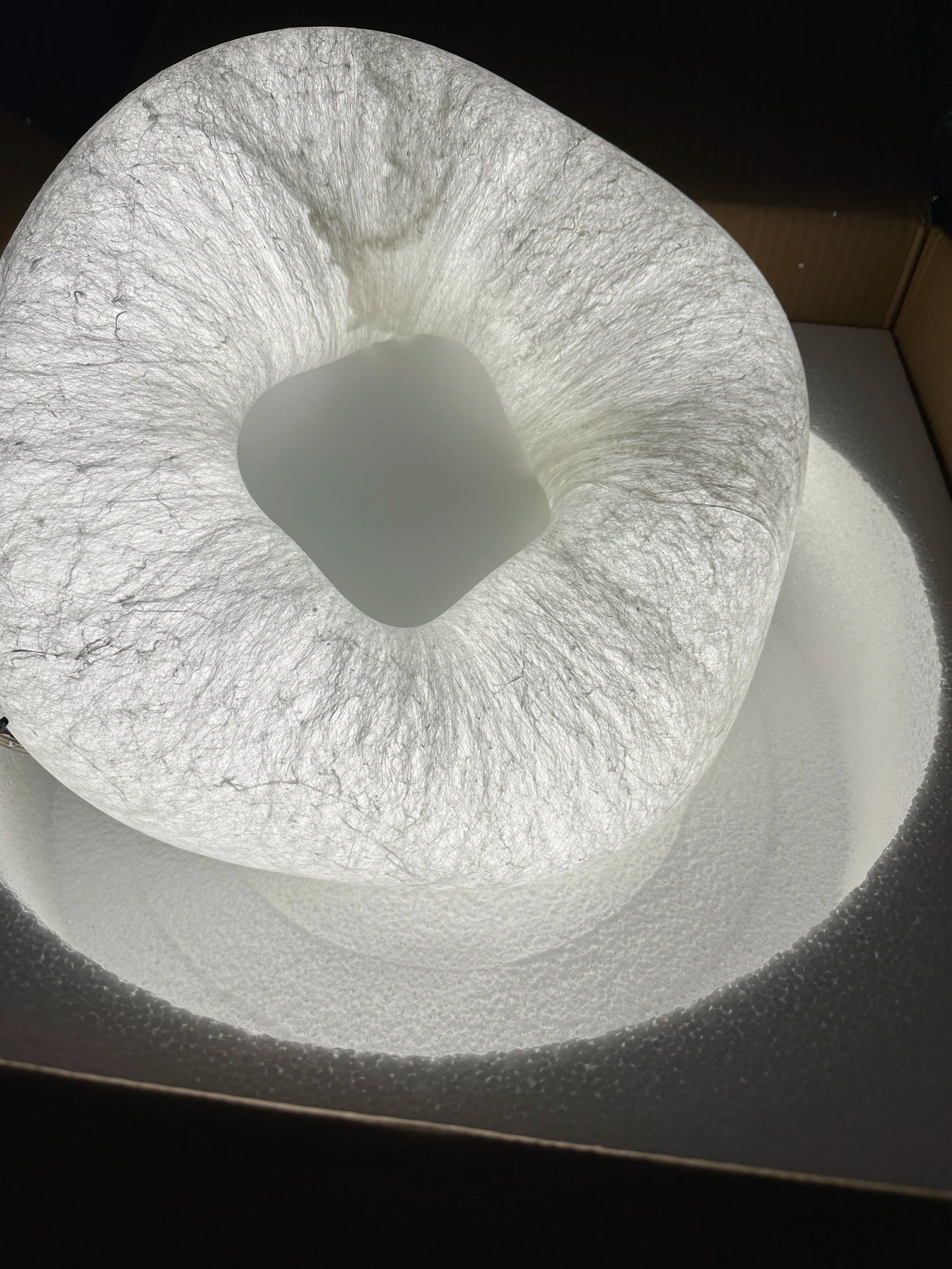 Plafonnier en soie fait main pour chambre et bureau – Zénitha