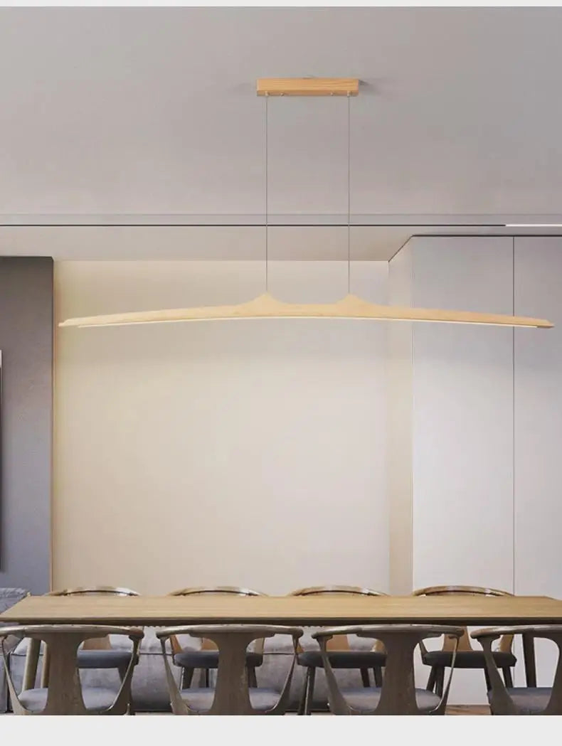 Suspension minimaliste en noyer pour salle à manger – Armonique