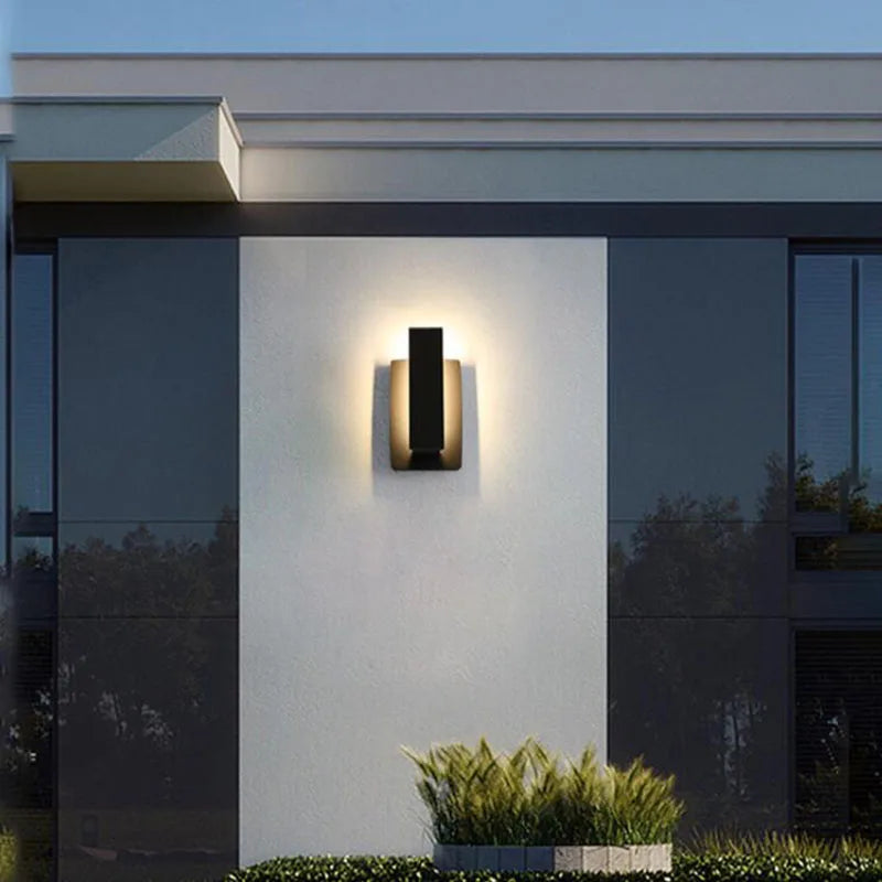 Applique Murale Étanche en Aluminium pour Extérieur – Arionel