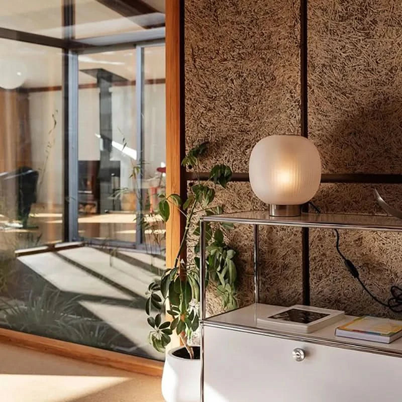 높이 조절 가능한 컨템포러리 유리 펜던트 – Brume