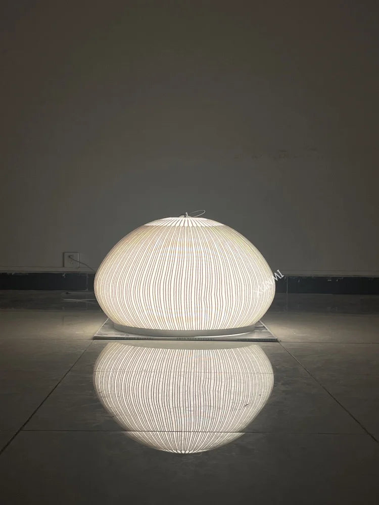 Lampe de Table Cocoon en Tissu Tressé Blanc – Alumine