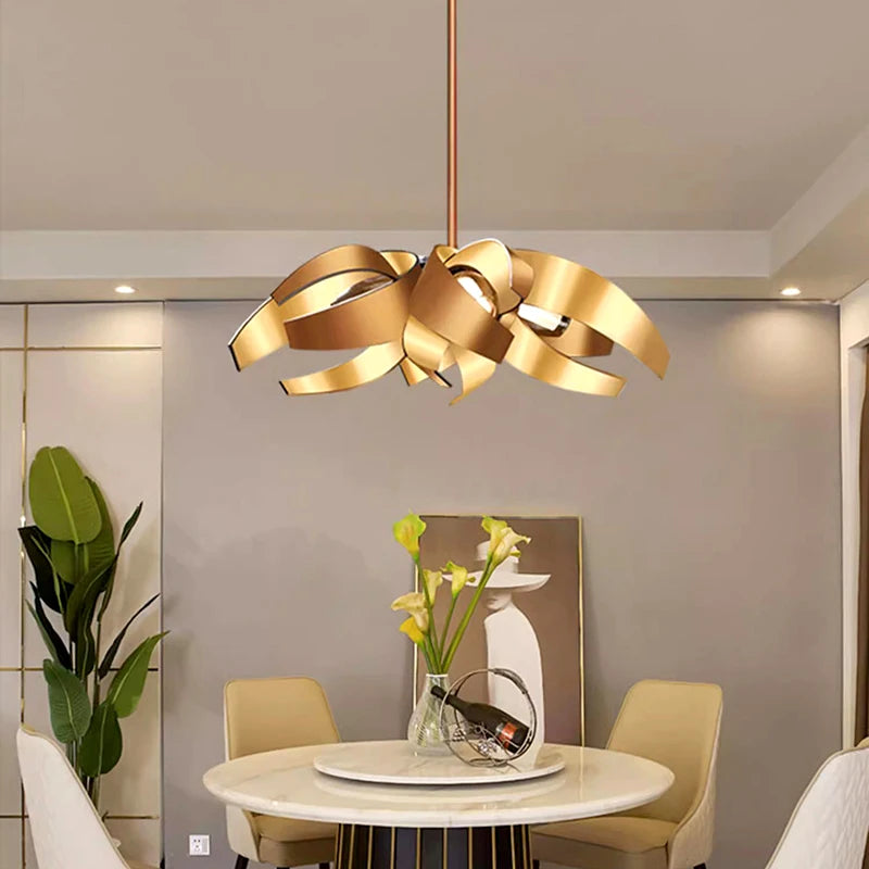 メタル＆アクリルのモダンペンダントライト – Cristallo