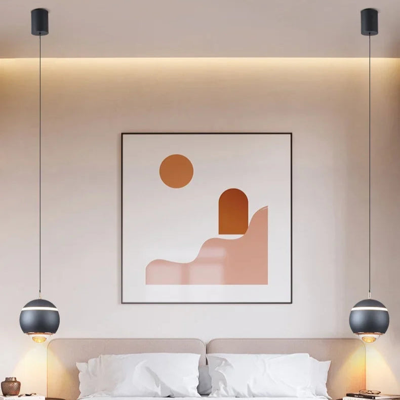 Suspensie Multicoloră Tonuri Vii și Aspect Rafinat – Chromatique