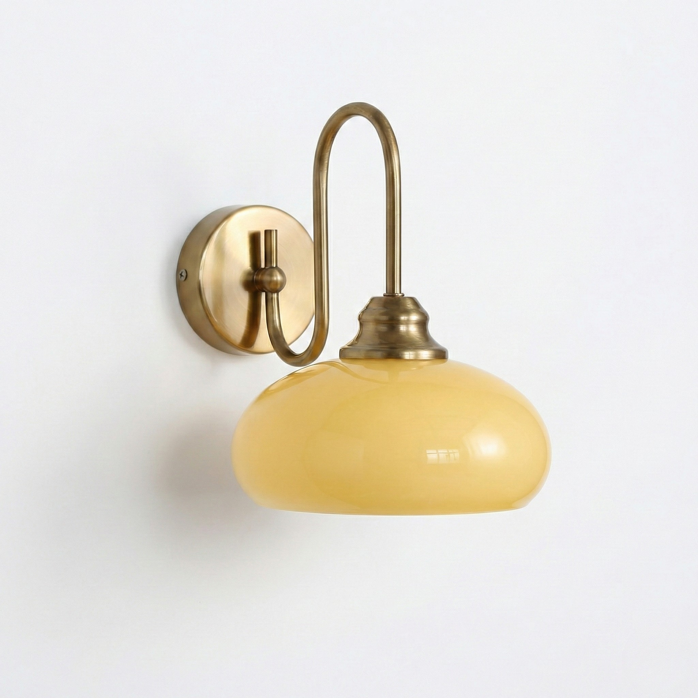 Minimalist Glass Wall Light – Eléganza