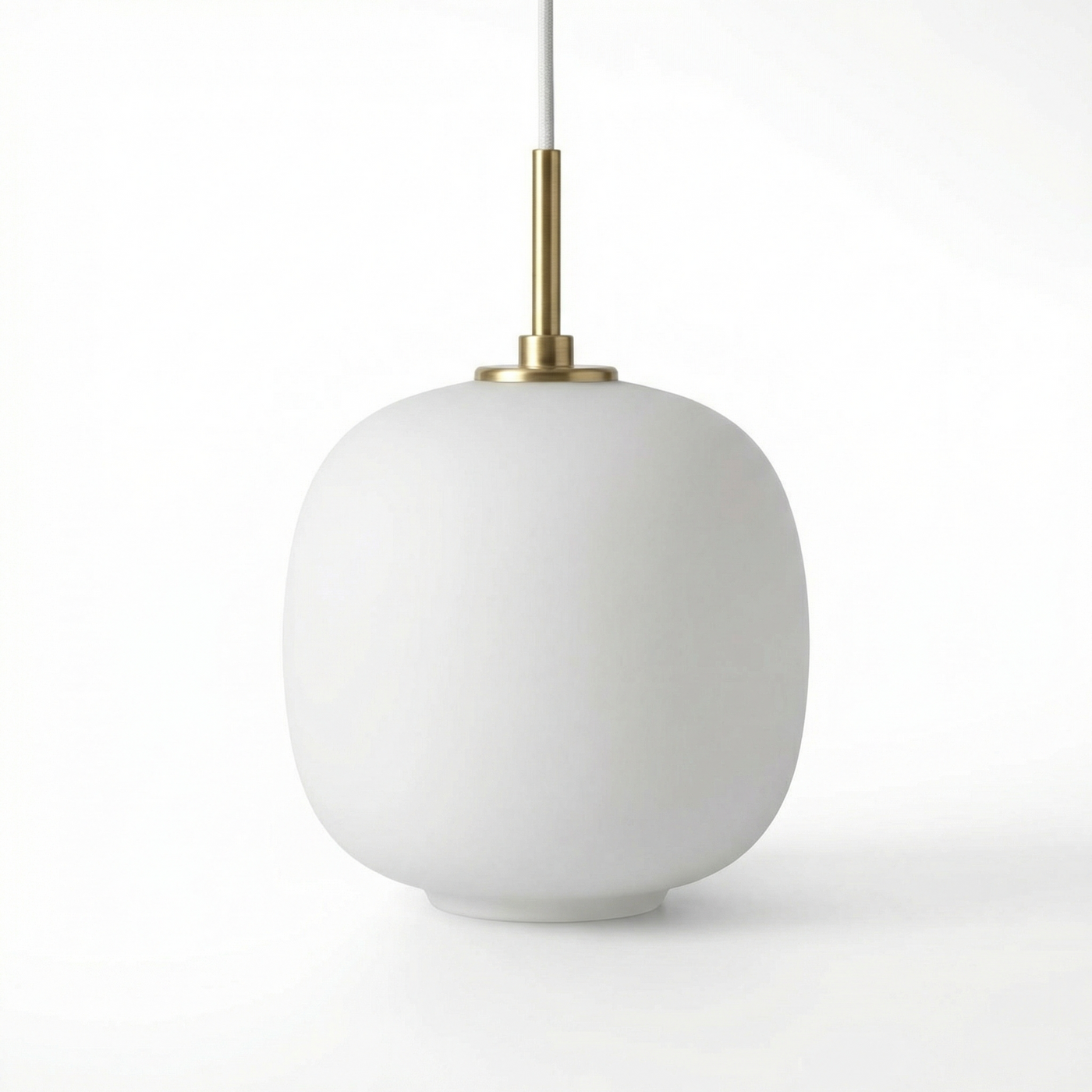 Minimalistička bela staklena lampa za kuhinju – Solmara