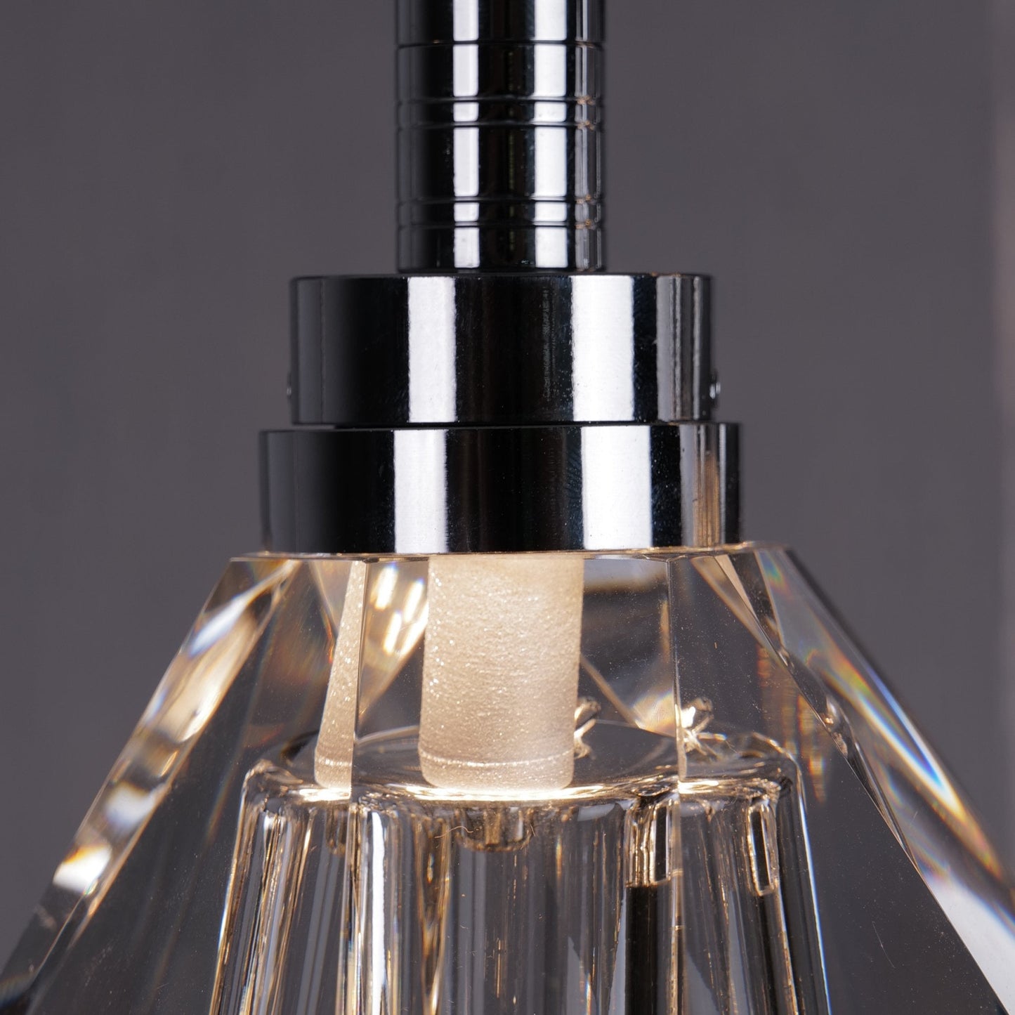 Suspension LED Haut Standing Esthétique Adaptative Rapide à Poser – Calista